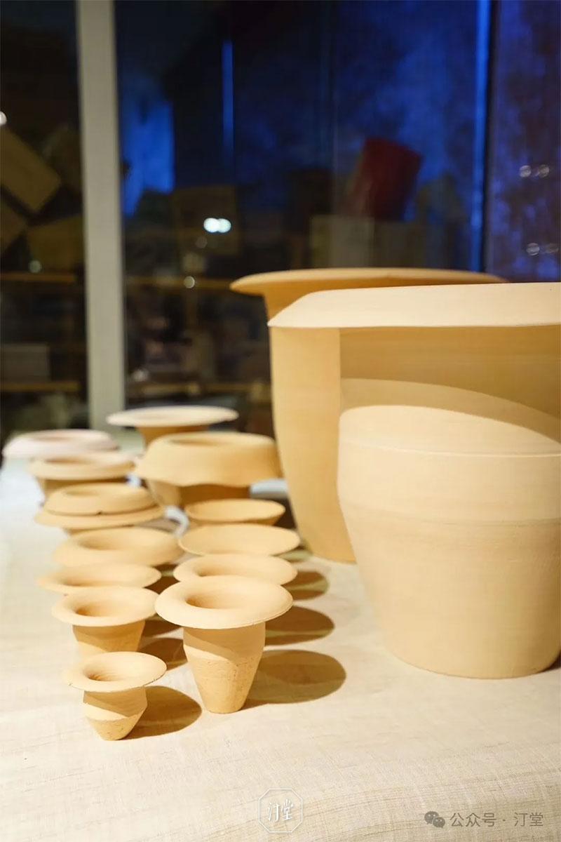 陶得自然：丁敏陶艺个展